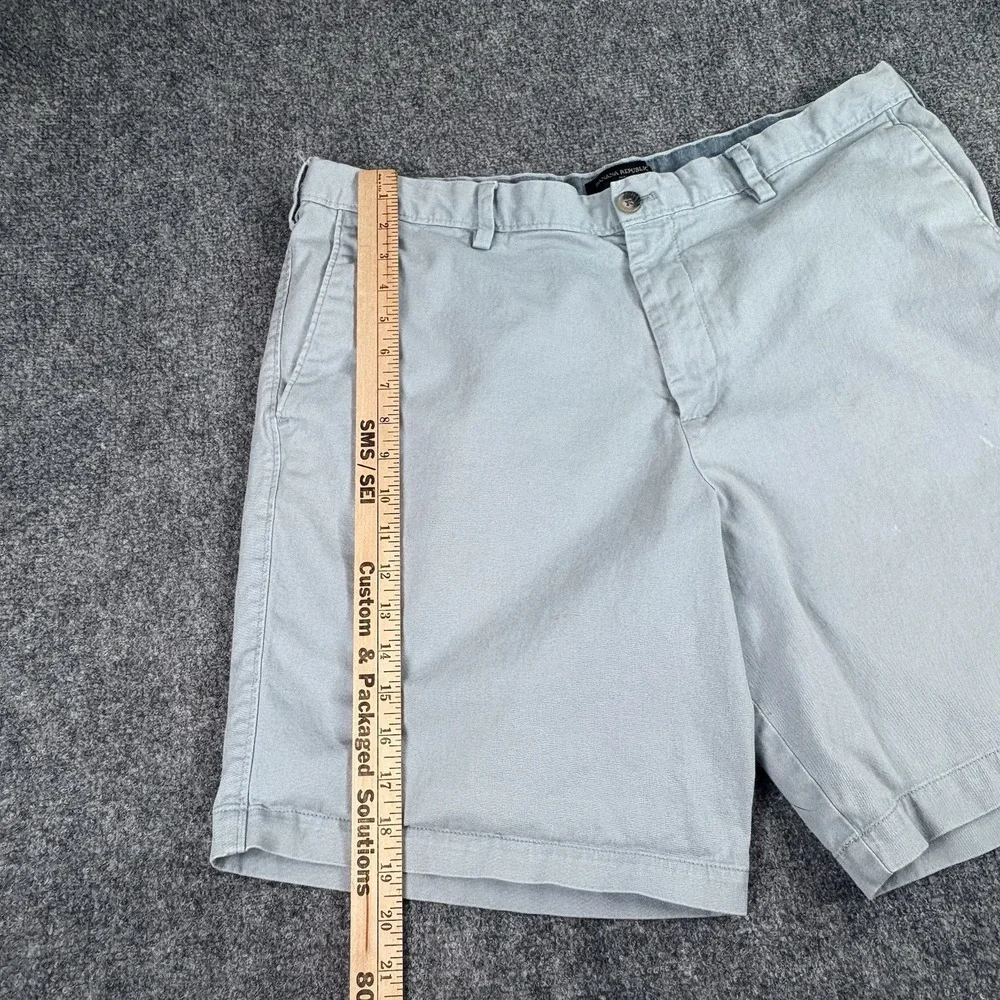 Banana Republic Aiden Shorts‎ Mens 38 Light Blue Chino Preppy Coastal Distressed